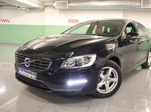 Volvo V60 2.0 (2017)