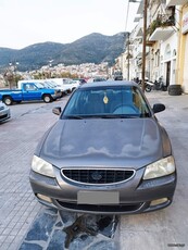 Hyundai Accent '02