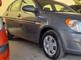 Hyundai Accent '06