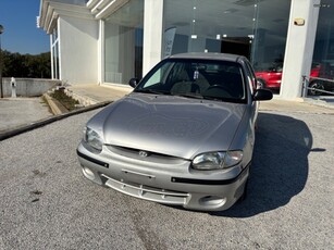 Hyundai Accent '99 1.3 LS