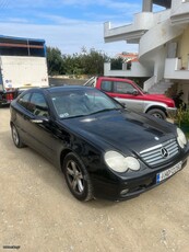 Mercedes-Benz C 200 '04 SPORTS COUPE KOMPRESSOR