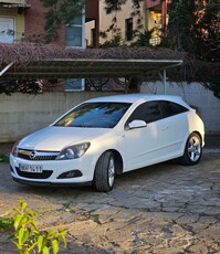 Opel Astra '08 GTC 1.6 Cosmo Easytronic