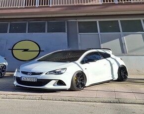 Opel Astra '13 Look opc