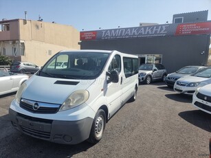 Opel Vivaro '14 2900