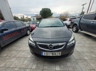 Opel Astra '12