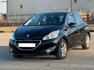 Peugeot 208 '15 1.2 Allure