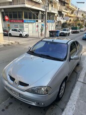 Renault Coupe '02 1.4