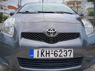 Toyota Yaris '09 Αυτόματο F1 buttons, DUAL VVT-I / book services προσεγμένο Ελληνικης αντιπροσωπειας