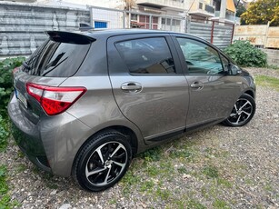 Toyota Yaris '19 BI-TONE//ΕΧΕΙ ΓΙΝΕΙ ΕΛΕΓΧΟΣ ΑΠΟ ΤΟΥΟΤΑ ΣΤΙΣ ΜΠΑΤΑΡΙΕΣ HYBRID // ΕΛΛΗΝΙΚΟ // BOOK SERVICE TOYOTA