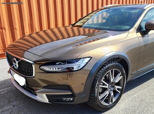 Volvo V90 Cross Country '18