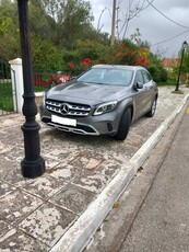 Mercedes-Benz 200 '18 GLA 200