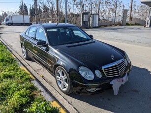 Mercedes-Benz E 200 '07 W211