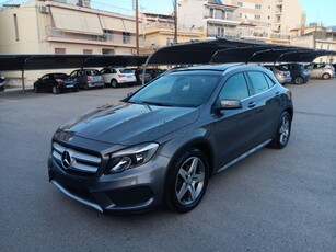 Mercedes-Benz GLA 180 '15 AMG line