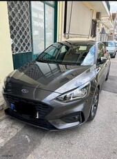 Ford Focus '18 ST LINE