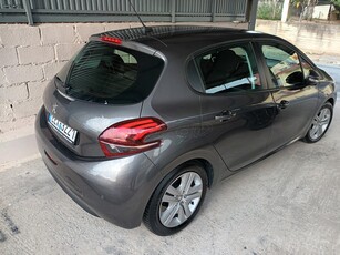 Peugeot 208 '18