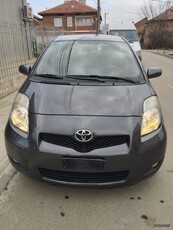 Toyota Yaris '11 4999 για τριτεκνους η 6650 εκτελωνισμενο με πινακιδες