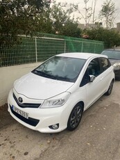 Toyota Yaris '14 1.4 D-4D DIESEL 6 TAXυTO