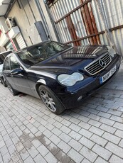 Mercedes-Benz C 200 '02