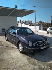 MERCEDES E200 2002