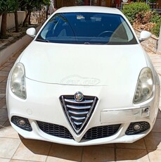 Alfa Romeo Giulietta '12 MultiAir Distictive