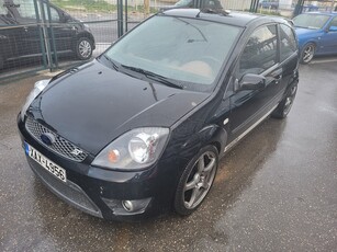 Ford Fiesta '06 500€ προκαταβολή Γραμμάτια μεταξύ μας