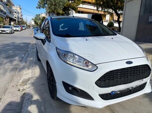 Ford Fiesta '16 ST LINE