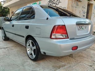 Hyundai Accent '02