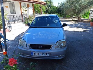 Hyundai Accent '05