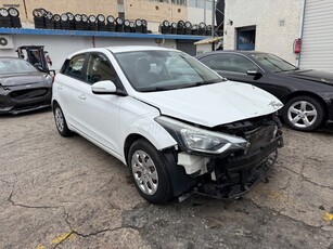 Hyundai i 20 '15 1.2 ΕΛΛΗΝΙΚΟ 124.000ΧΛΜ