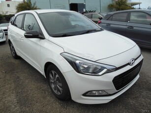 Hyundai i 20 '18 1.2CC NAVI KAMERA