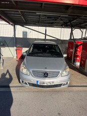 Mercedes-Benz B 170 '09