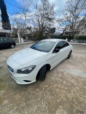 Mercedes-Benz CLA 180 '14 CLA COUPé 180 D URBAN 7G-DCT