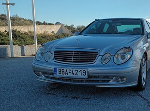 Mercedes-Benz E 200 '04 AVANTGARDE