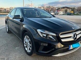 Mercedes-Benz GLA 180 '16