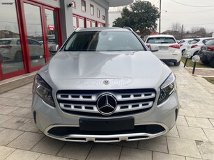 Mercedes-Benz GLA 180 '18 ΑΥΤΟΜΑΤΟ!!68.000χιλ/BOOK SERVICE!