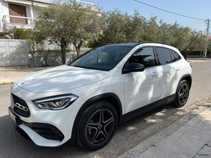 Mercedes-Benz GLA 250 '21 GLA 250E AMG