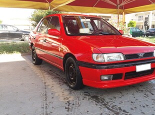 Nissan Sunny '92