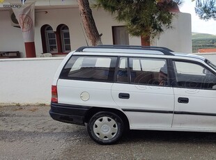 Opel Astra '96 Caravan