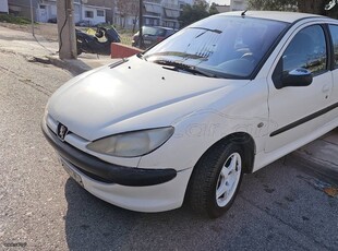 Peugeot 206 '03