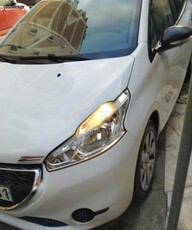 Peugeot 208 '14