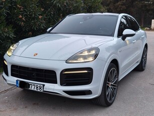 Porsche Cayenne '19 COUPE GTS HYBRID