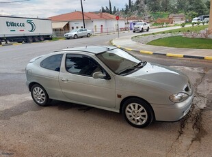 Renault Megane '02 Coupe Dynamique 1.4 16v