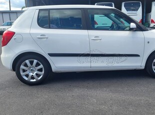 Skoda Fabia '11 1.2 TSI 105HP