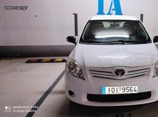 Toyota Auris '12