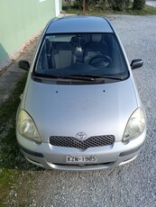 Toyota Yaris '03