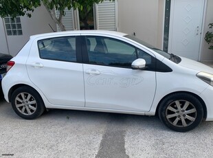 Toyota Yaris '14 ACTIVE PLUS