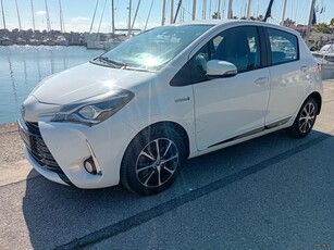 Toyota Yaris '18 HYBRID AUTOMATIC NAVI.