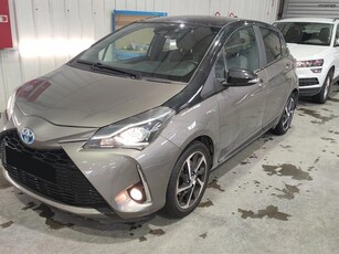 Toyota Yaris '19 HSD Bi-Tone Bronze/White 1.5 *ΓΡΑΜΜΑΤΙΑ ΧΩΡΙΣ ΤΡΑΠΕΖΑ*