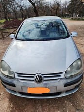 Volkswagen Golf '03