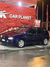 Volkswagen Golf '04